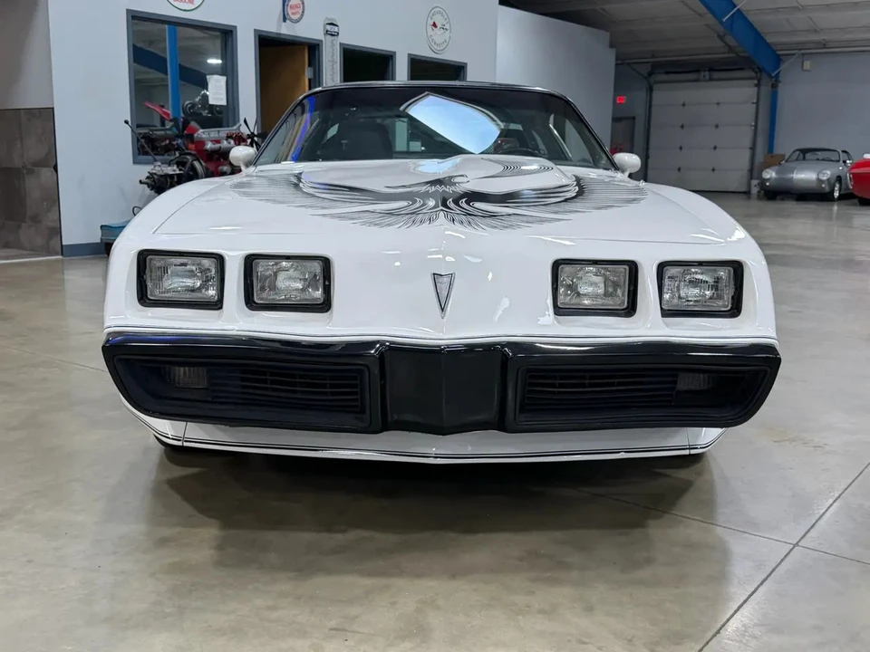 1981 Pontiac Firebird Trans Am 2nd Gen - Image 17 of 31