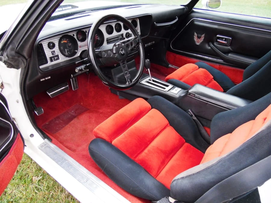 1981 Pontiac Firebird Trans Am 2nd Gen - Image 4 of 7