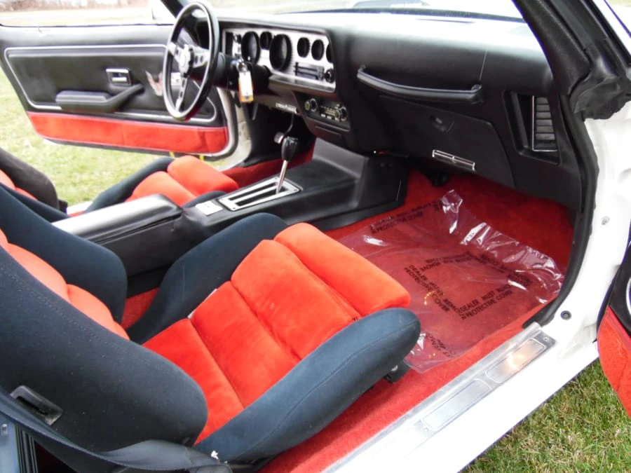 1981 Pontiac Firebird Trans Am 2nd Gen - Image 5 of 7