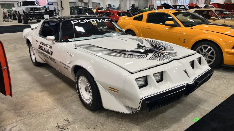 1981 Pontiac Firebird Trans Am 2nd Gen - Image 4 of 9