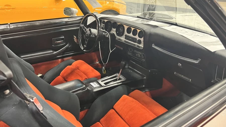 1981 Pontiac Firebird Trans Am 2nd Gen - Image 6 of 9