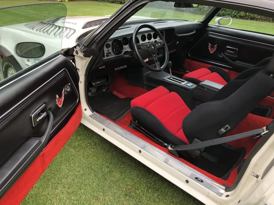 1981 Pontiac Firebird Trans Am 2nd Gen - Image 4 of 9