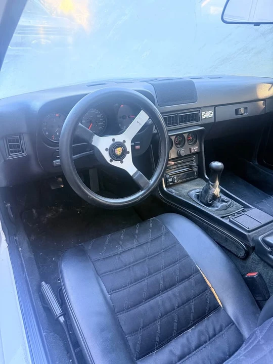 1981 Porsche 924 - Image 9 of 10