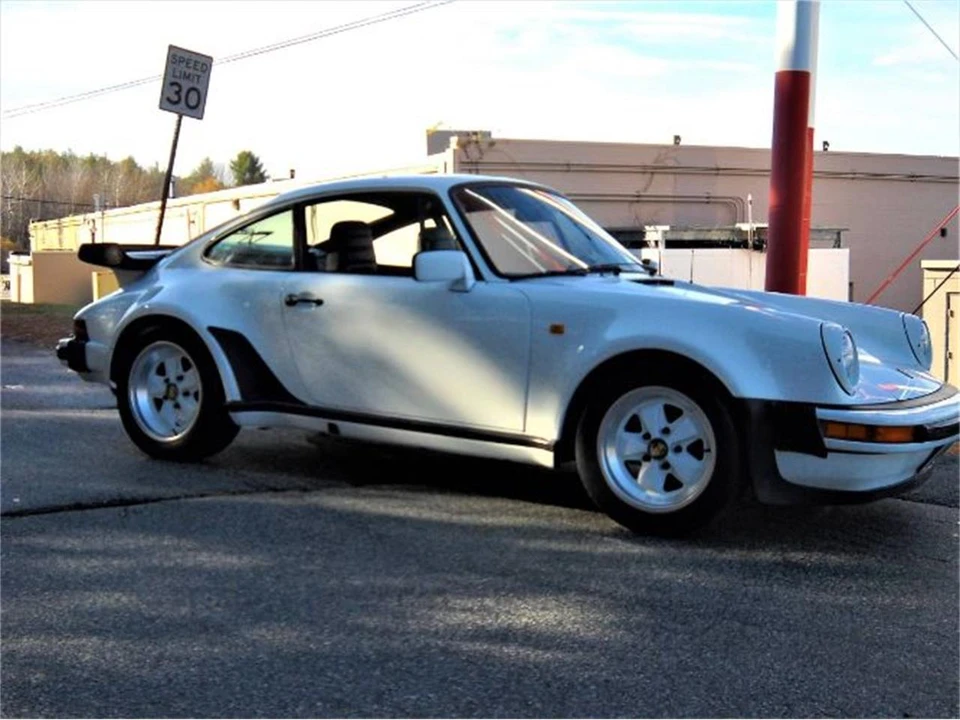 1981 Porsche 911 Carrera SC - Image 8 of 11
