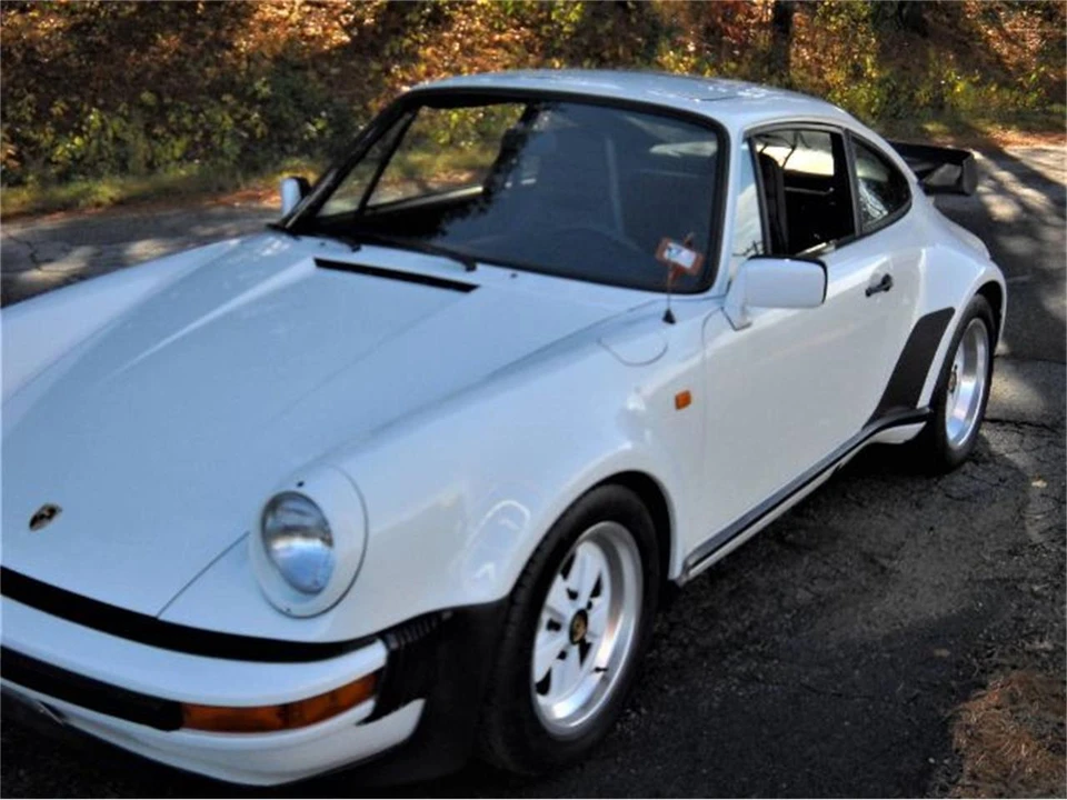 1981 Porsche 911 Carrera SC - Image 10 of 11