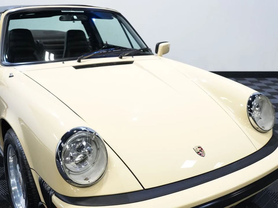 1981 Porsche 911 Carrera SC - Image 12 of 31