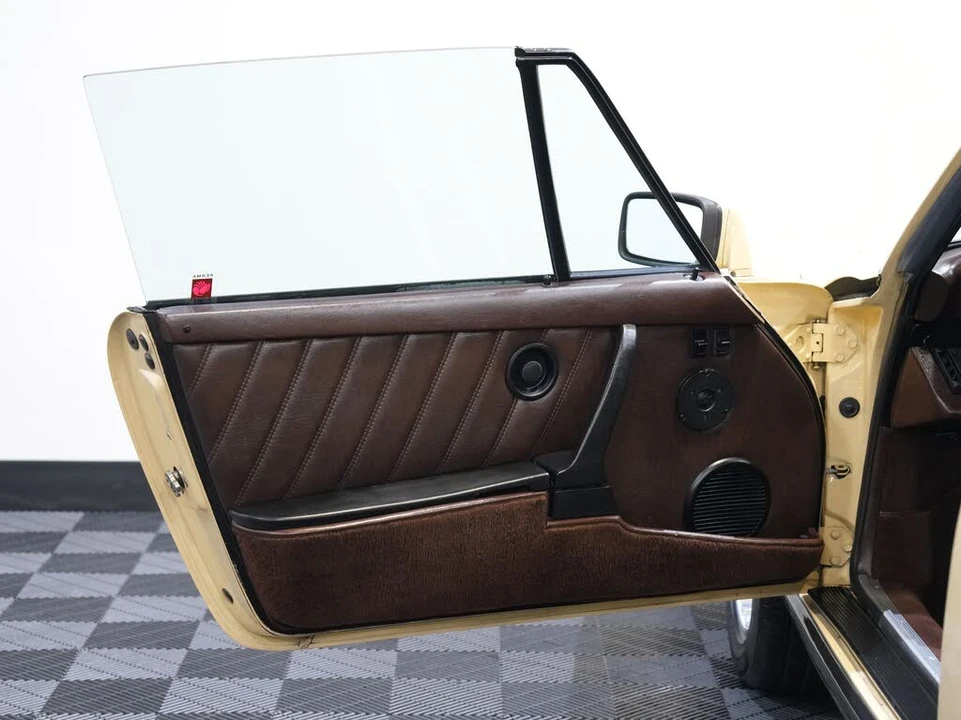1981 Porsche 911 Carrera SC - Image 25 of 31