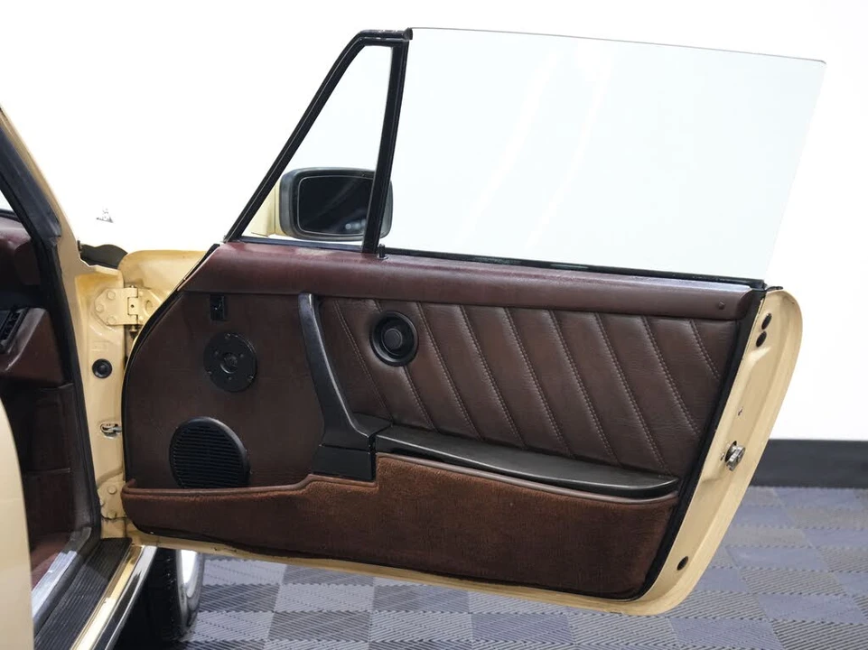 1981 Porsche 911 Carrera SC - Image 27 of 31