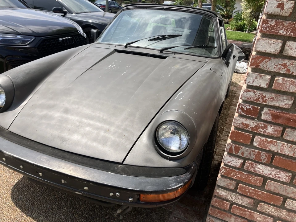 1981 Porsche 911 - Image 2 of 10