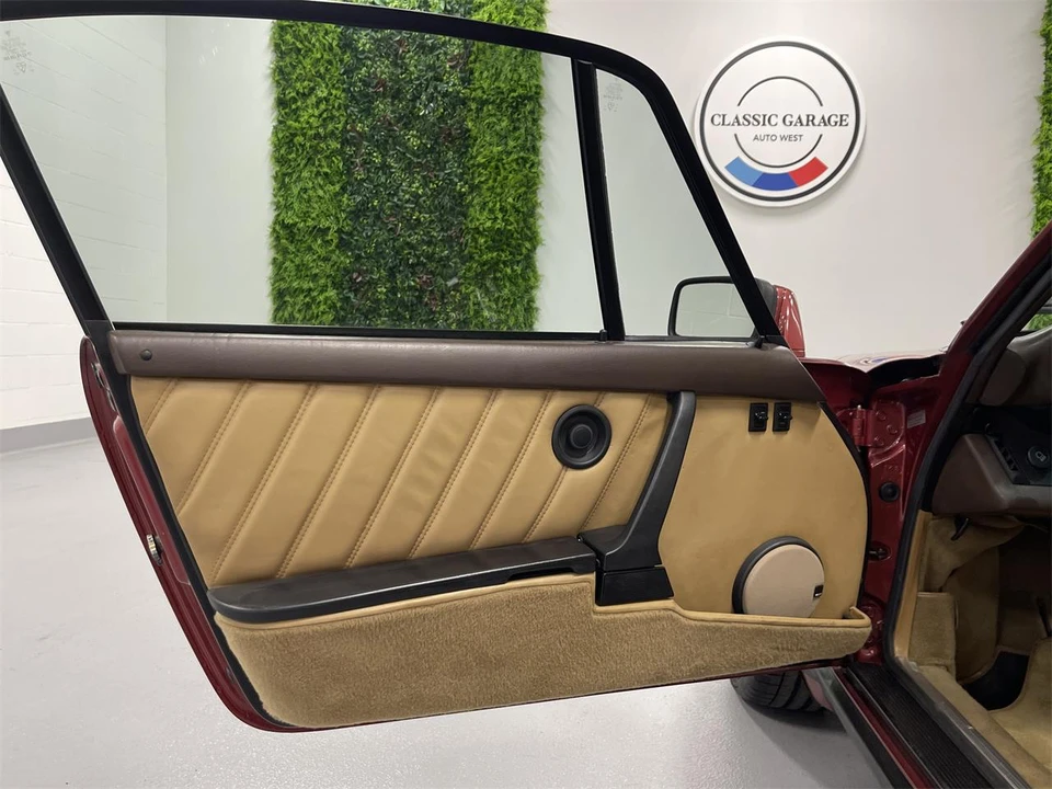 1981 Porsche 911 Carrera SC - Image 16 of 27