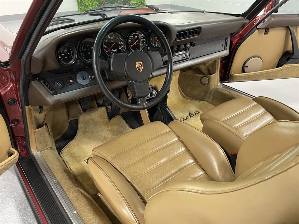 1981 Porsche 911 Carrera SC - Image 17 of 27
