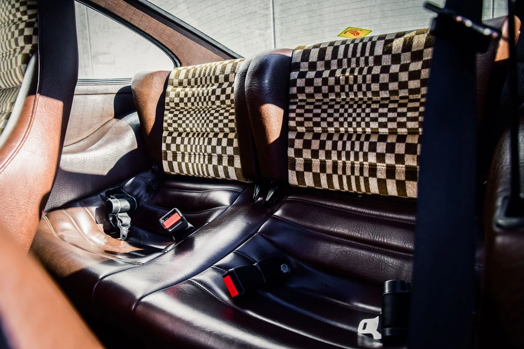 1981 Porsche 911 Carrera SC - Image 9 of 12
