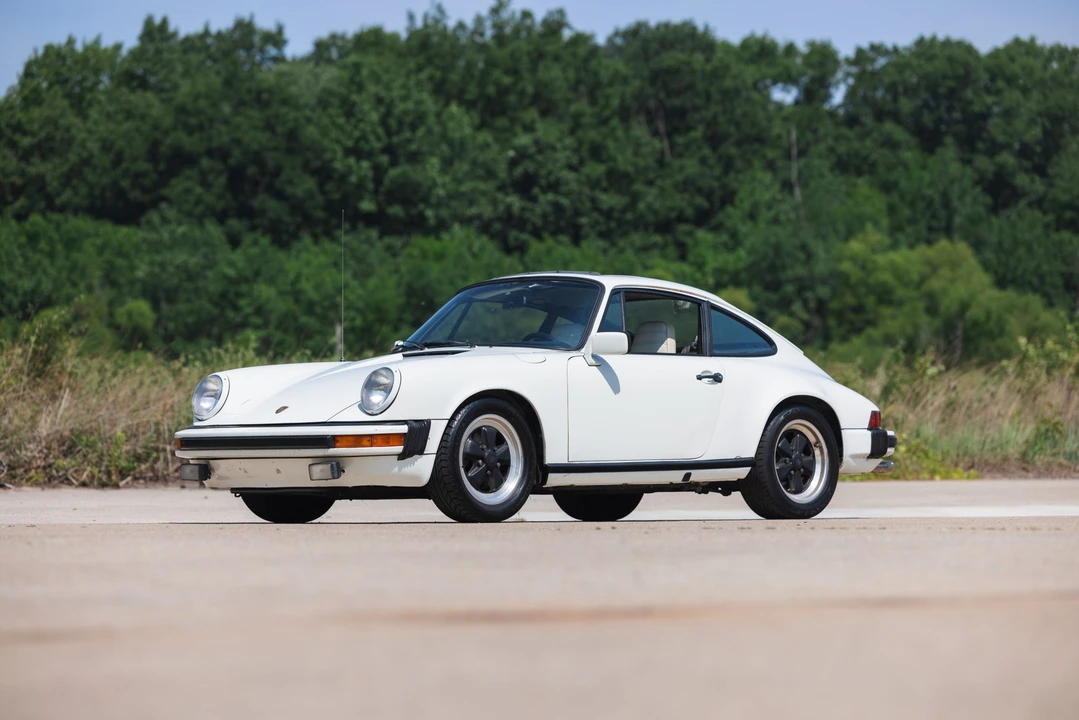 1981 Porsche 911 Carrera SC - Image 11 of 31