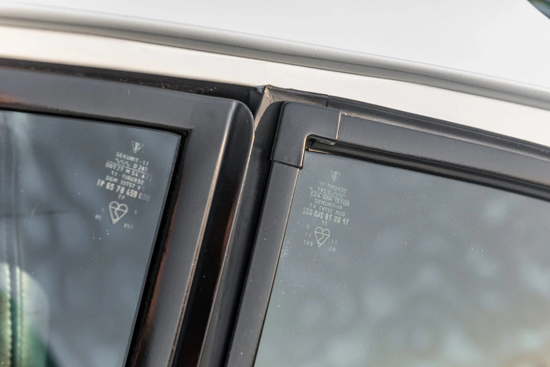 1981 Porsche 911 Carrera SC - Image 28 of 31