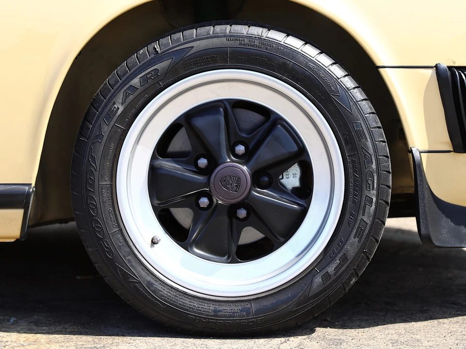 1981 Porsche 911 Carrera SC - Image 27 of 31
