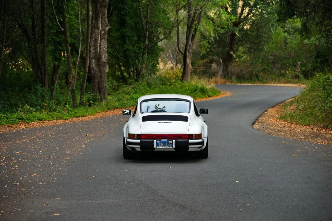1981 Porsche 911 Carrera SC - Image 11 of 31