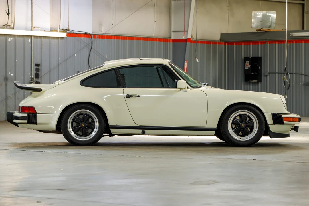 1981 Porsche 911 Carrera SC - Image 16 of 31