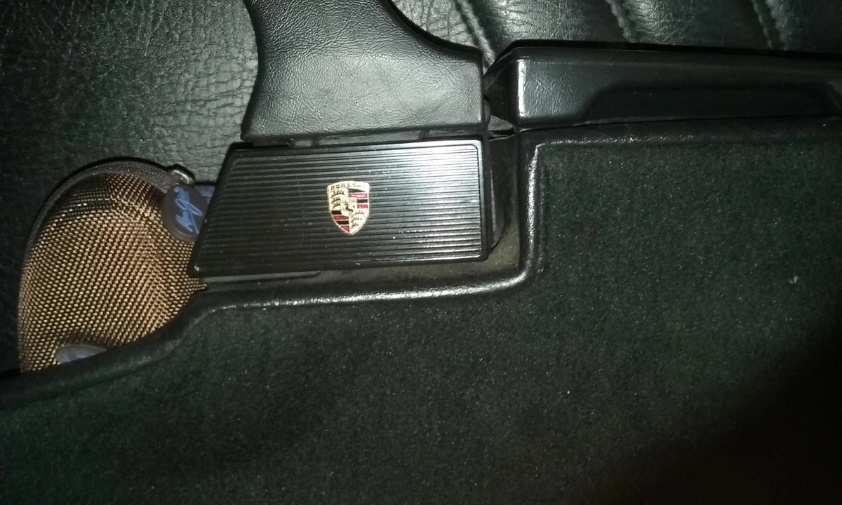 1981 Porsche 911 Carrera SC - Image 24 of 31