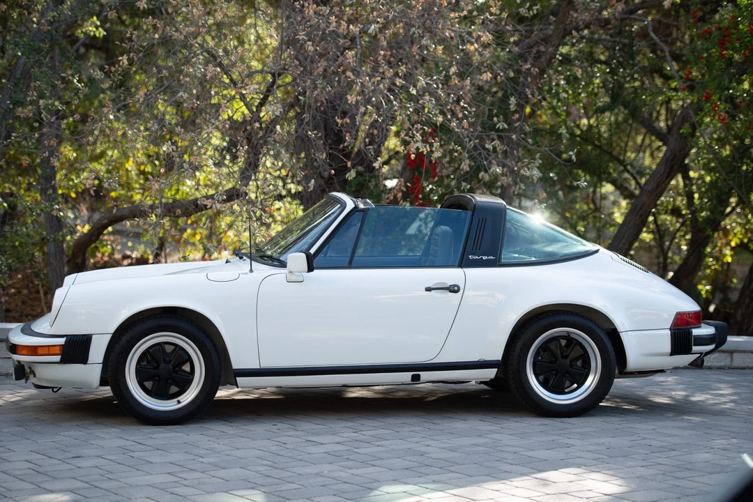 1981 Porsche 911 Carrera SC - Image 9 of 31