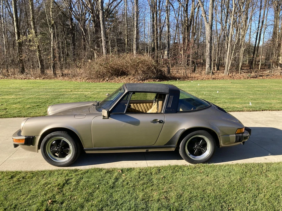 1981 Porsche 911 Carrera SC - Image 11 of 31