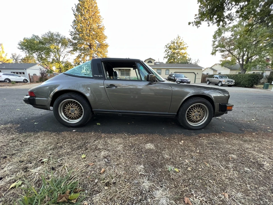 1981 Porsche 911 Carrera SC - Image 9 of 31