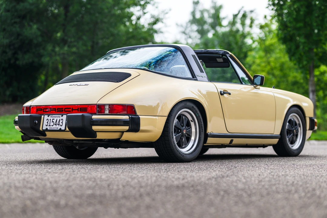 1981 Porsche 911 Carrera SC - Image 11 of 31