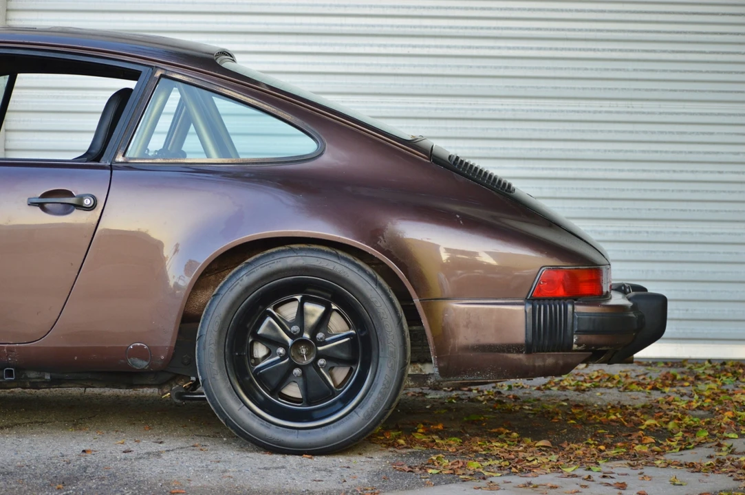 1981 Porsche 911 Carrera SC - Image 16 of 31