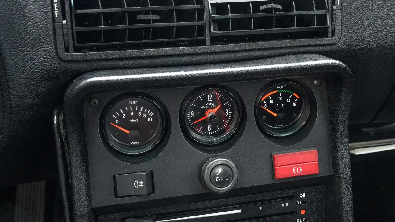 1981 Porsche 924 Carrera GT - Image 28 of 31