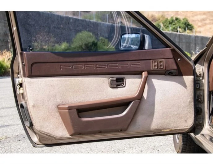 1981 Porsche 924 - Image 5 of 9