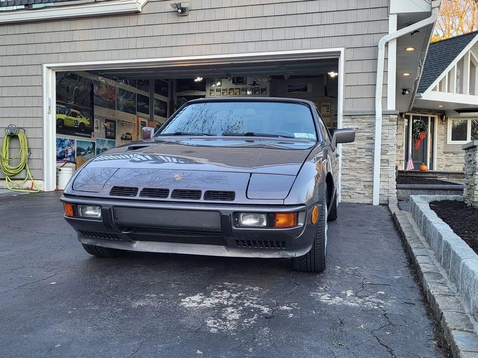1981 Porsche 924 Turbo - Image 2 of 31