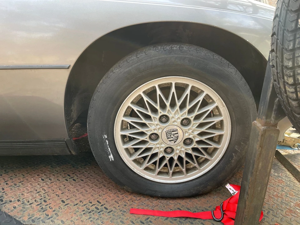 1981 Porsche 924 Turbo - Image 12 of 27