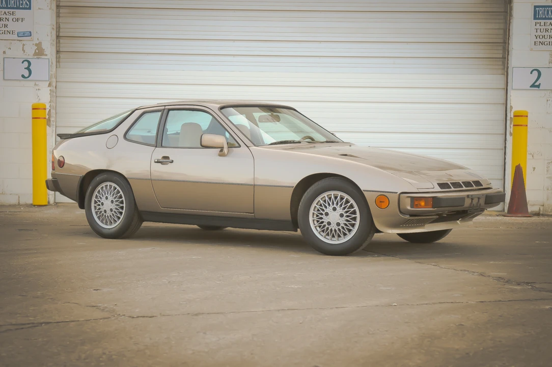 1981 Porsche 924 Turbo - Image 2 of 31