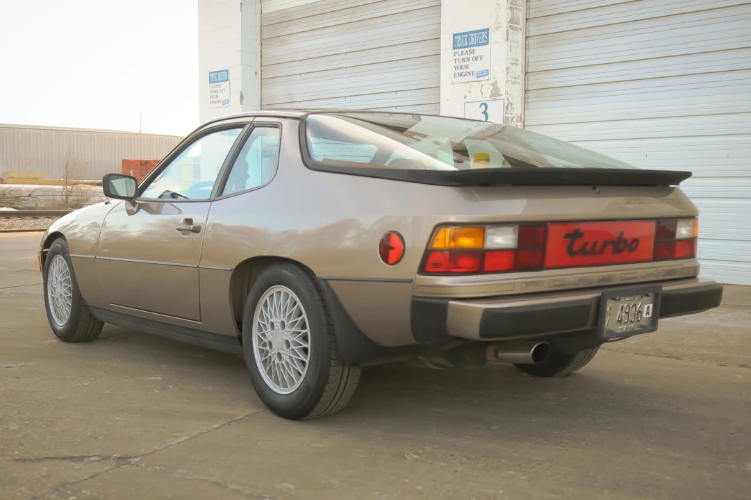 1981 Porsche 924 Turbo - Image 13 of 31