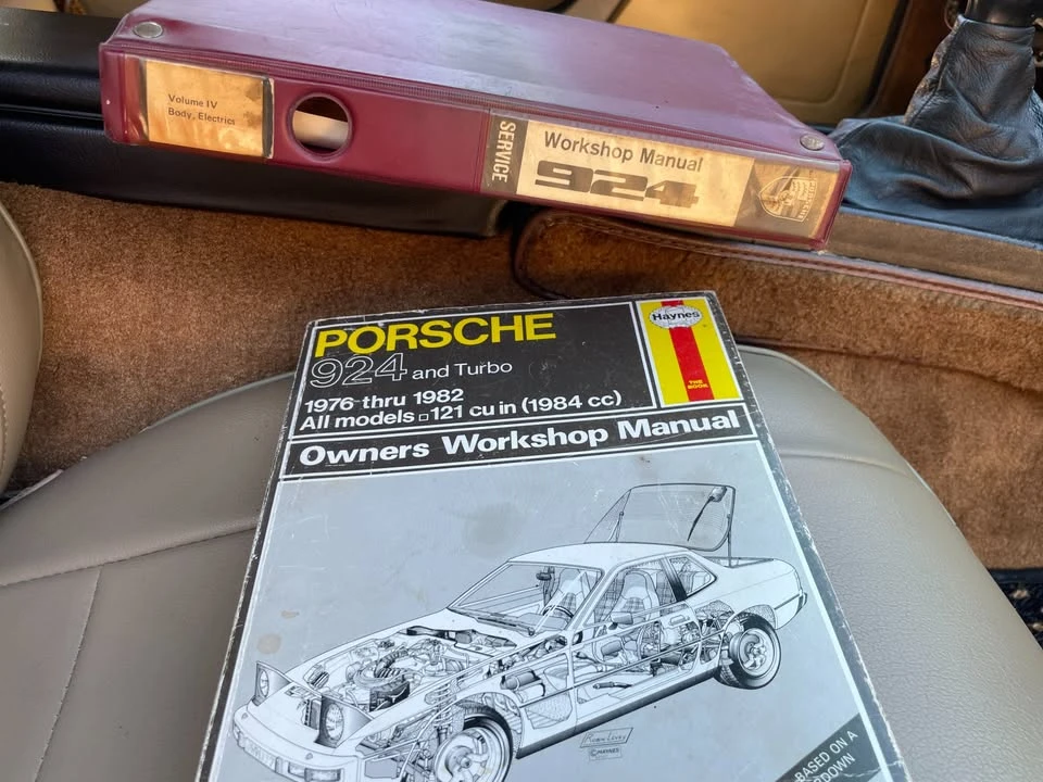 1981 Porsche 924 - Image 12 of 16