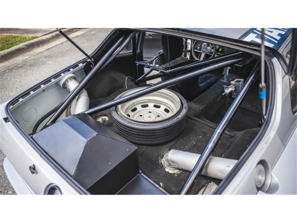 1981 Porsche 924 - Image 11 of 31