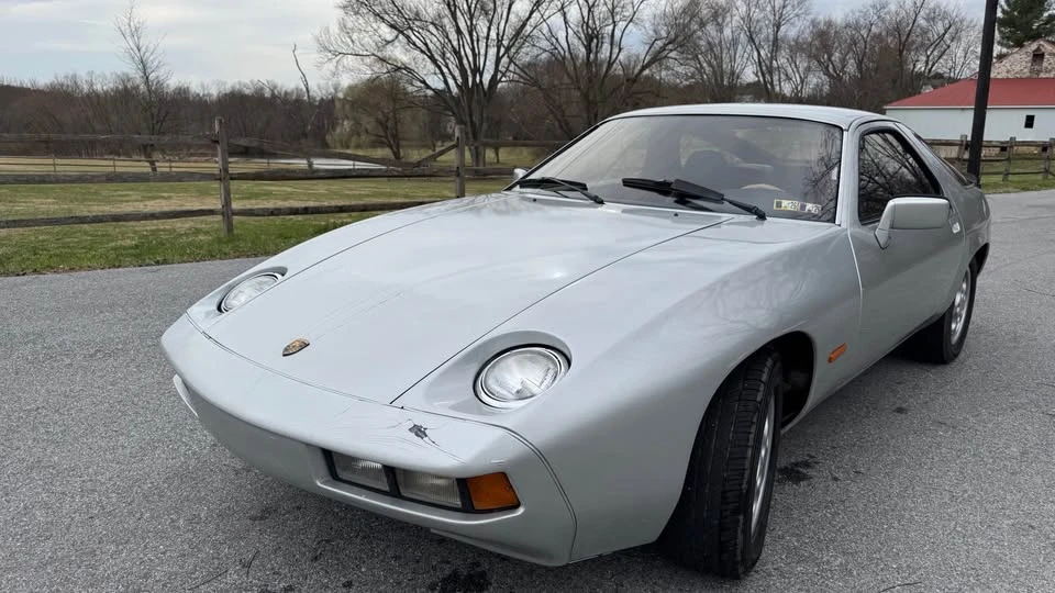 1981 Porsche 928 - Image 4 of 10