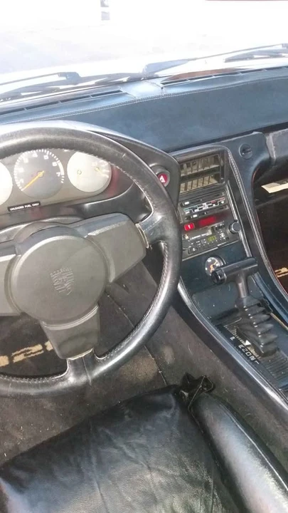 1981 Porsche 928 - Image 9 of 10