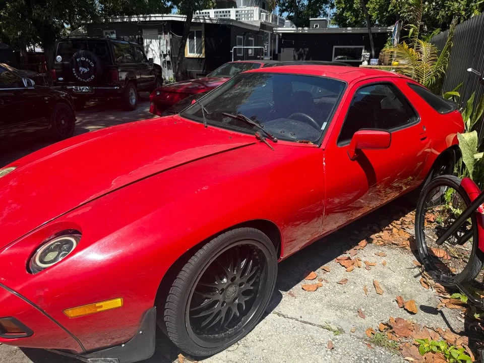 1981 Porsche 928 - Image 5 of 9