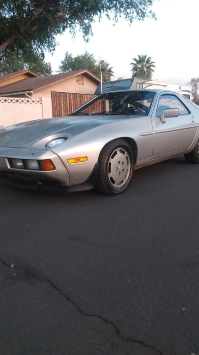 1981 Porsche 928 - Image 3 of 10