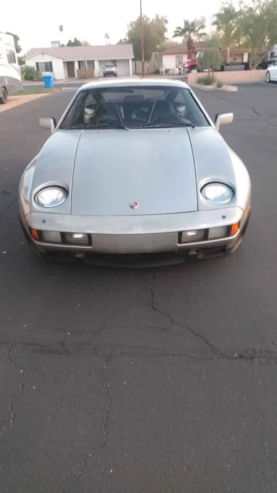 1981 Porsche 928 - Image 2 of 10