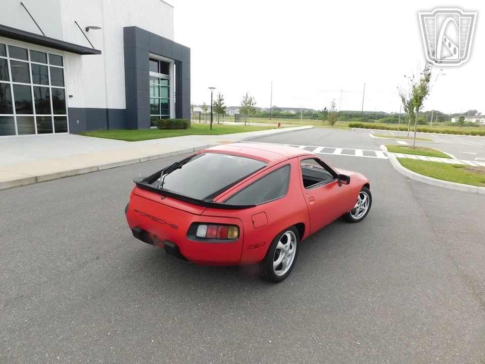 1981 Porsche 928 - Image 15 of 21