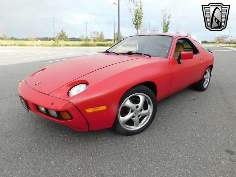 1981 Porsche 928 - Image 11 of 12