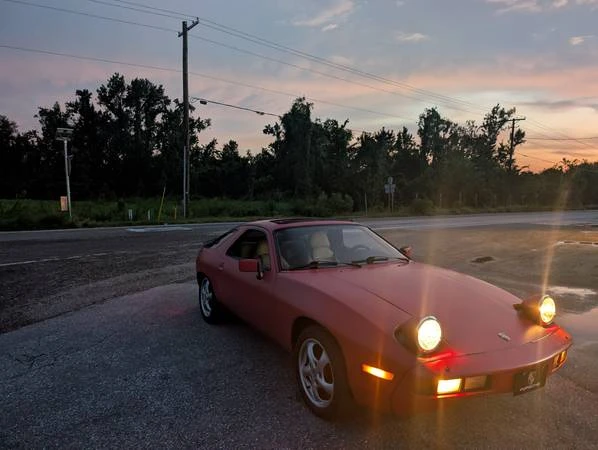 1981 Porsche 928 - Image 11 of 12