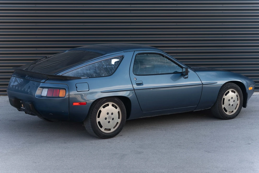 1981 Porsche 928 - Image 10 of 31