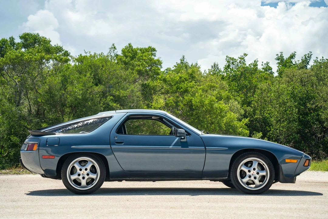 1981 Porsche 928 - Image 6 of 31
