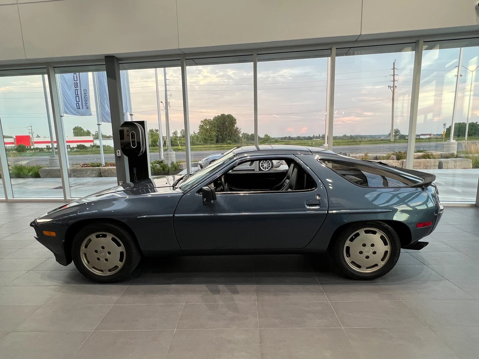 1981 Porsche 928 - Image 26 of 31