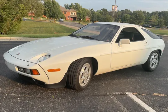 1981 Porsche 928 5-Speed