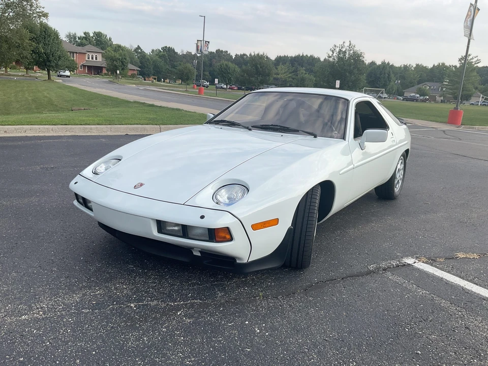 1981 Porsche 928 - Image 6 of 31