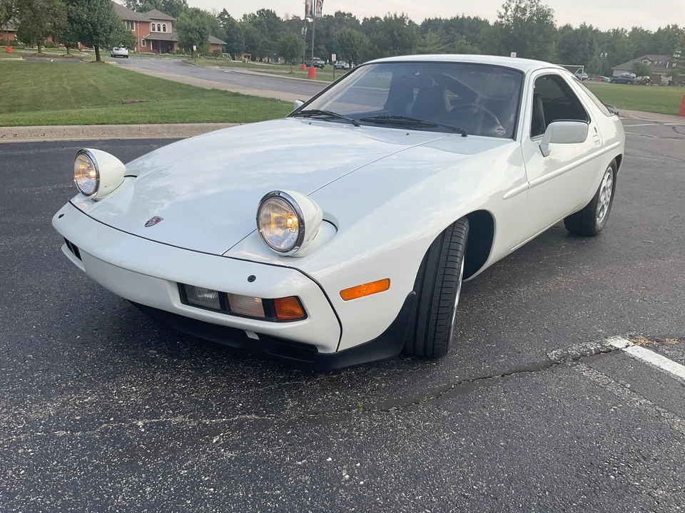 1981 Porsche 928 - Image 5 of 31