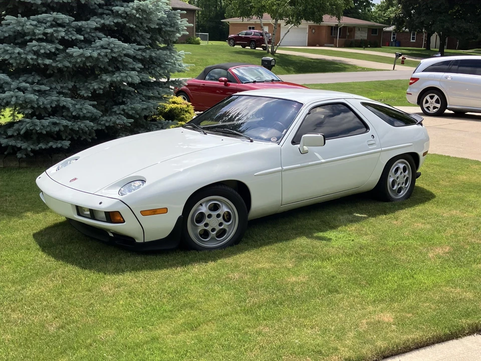 1981 Porsche 928 - Image 30 of 31